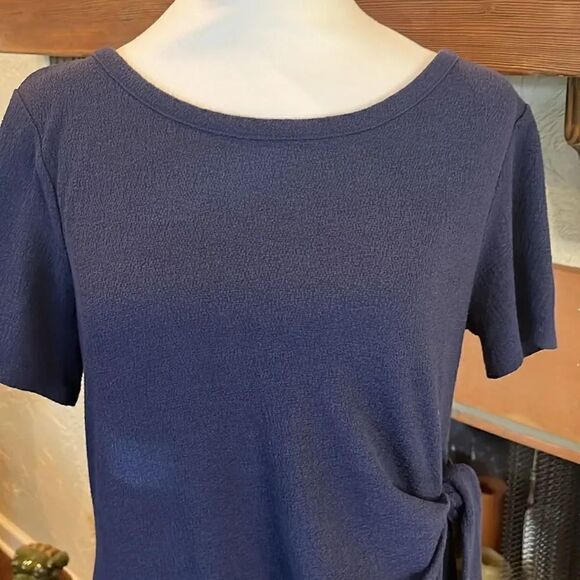 A Pea in the Pod Navy Blue RUFFLE HEM SIDE TIE MATERNITY DRESS, L! - Picture 2 of 10